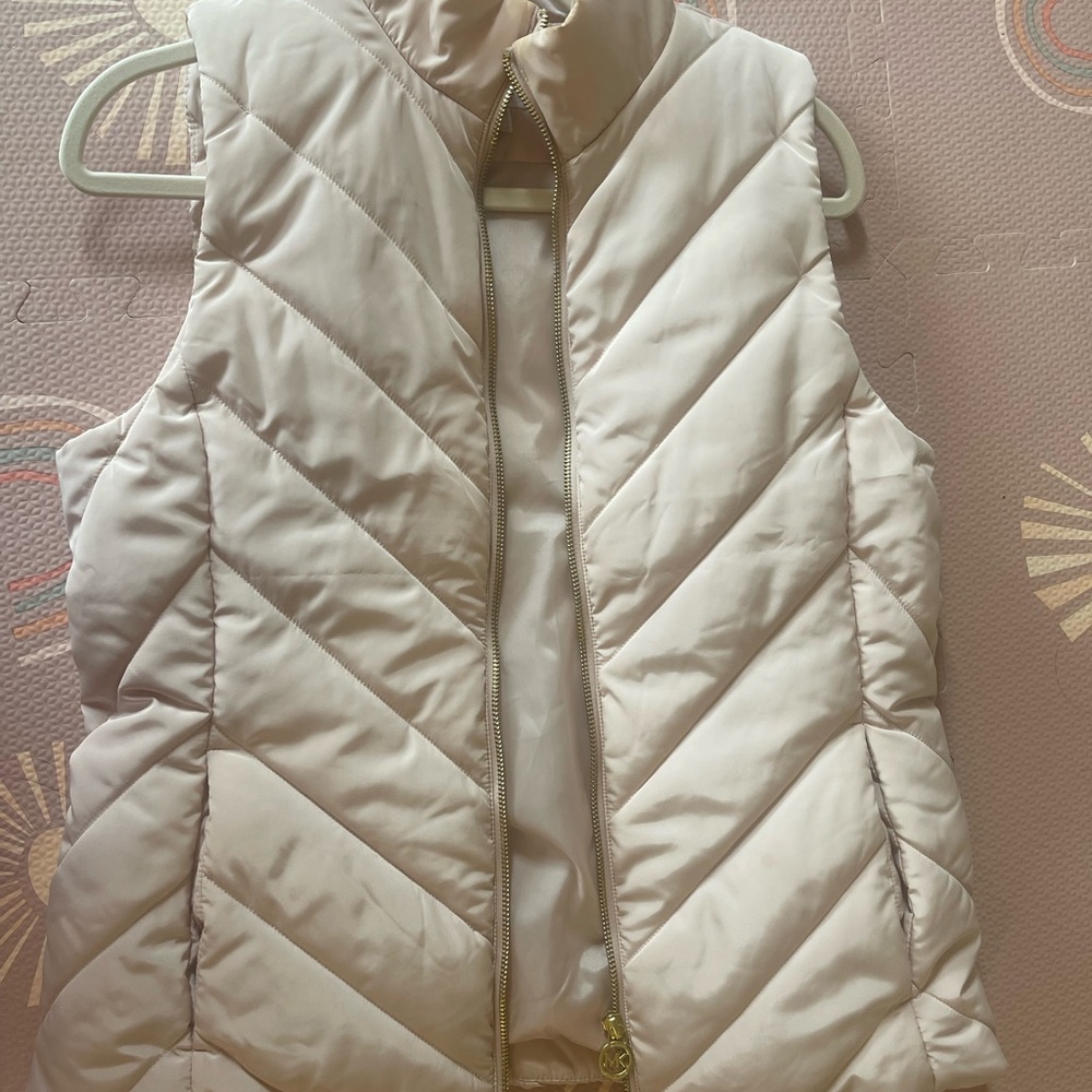 Cream Puffer Vest